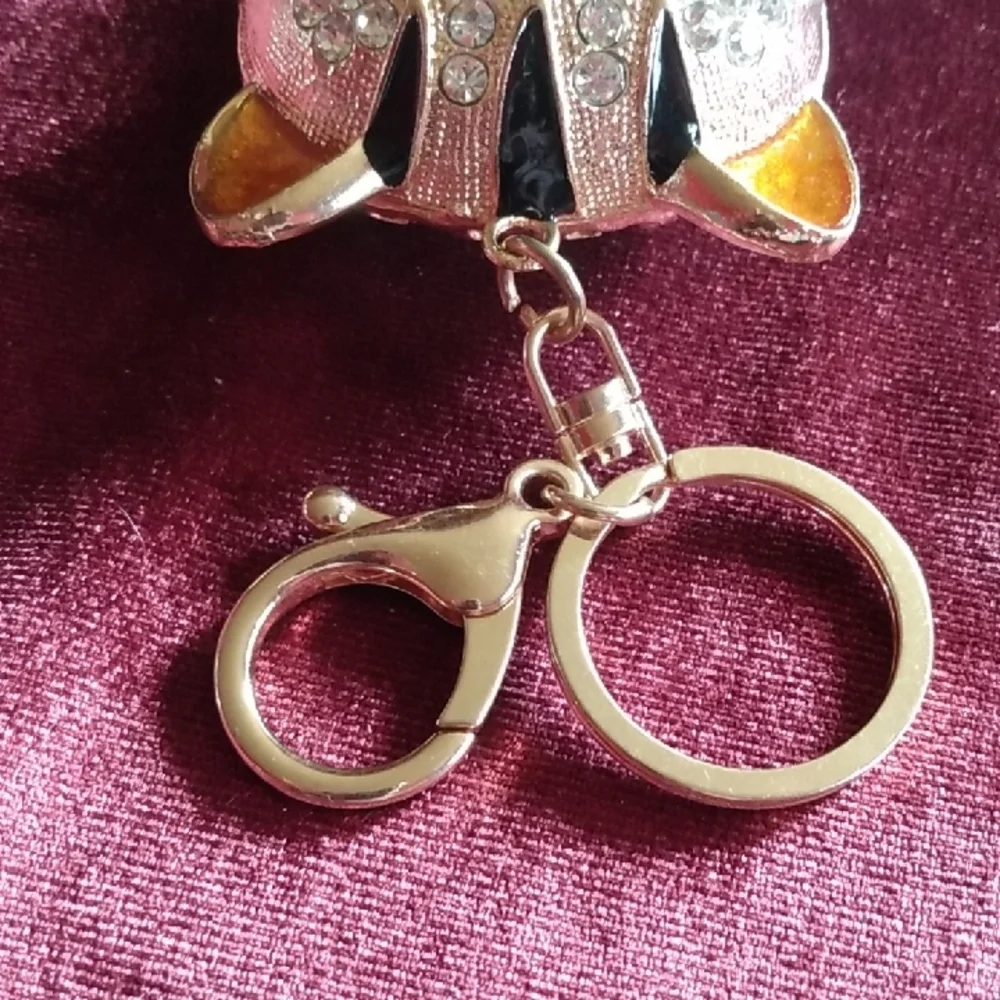 Sparkling Cat Keychain with Gold and Silver Accents